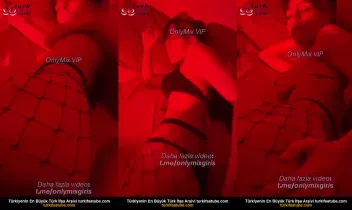 Türk Sakso Çıplak Memeleriyle Boşaldı